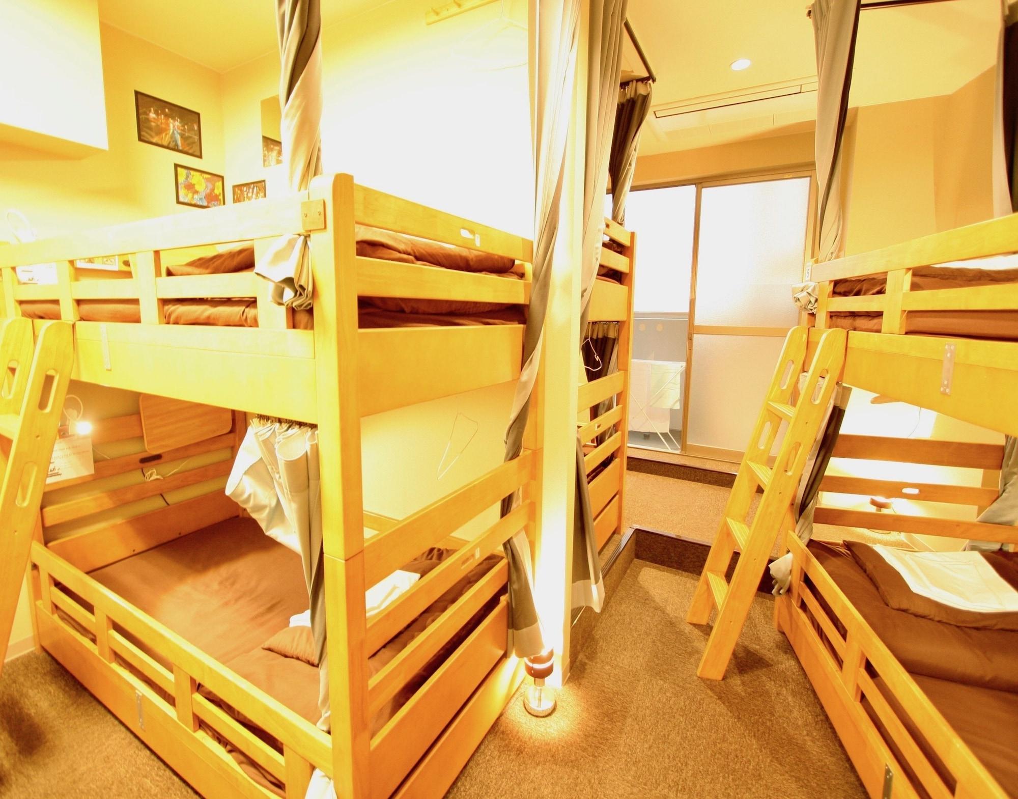 Nest * 大阪